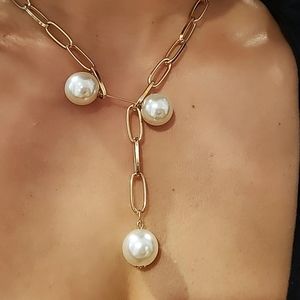 Gold Pearl Necklace